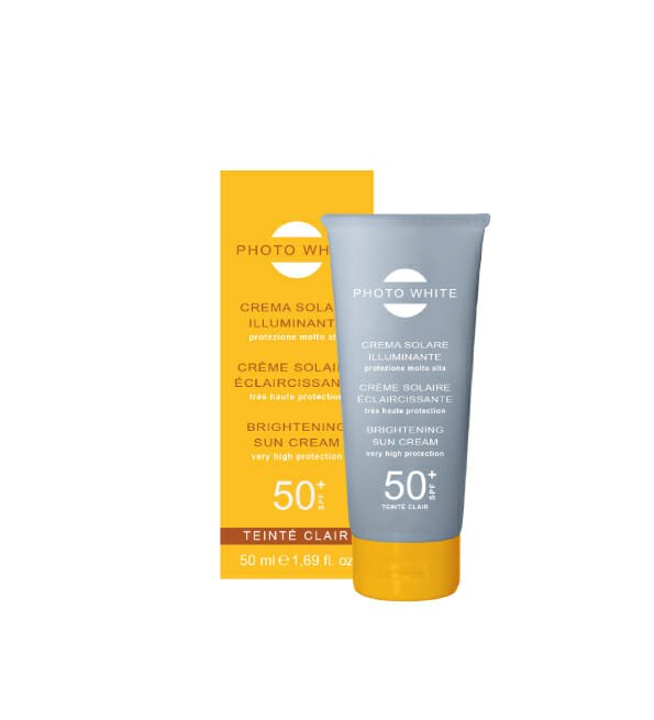 PHOTOWHITE-ECRAN-SOLAIRE-TEINTE-CLAIRE-SPF-50.jpg